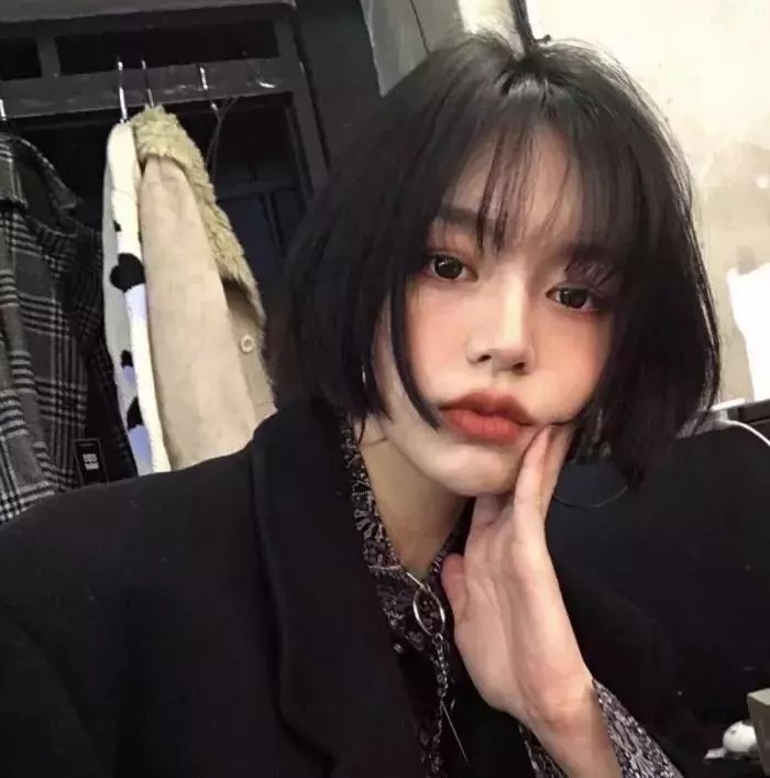 轰天俏娇娃
